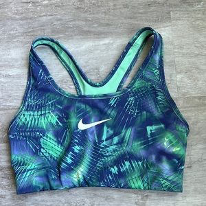Nike women’s blue&green racerback sports bra